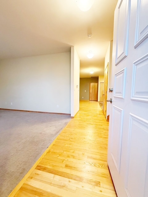 Photo - 736 Glenmore Loop