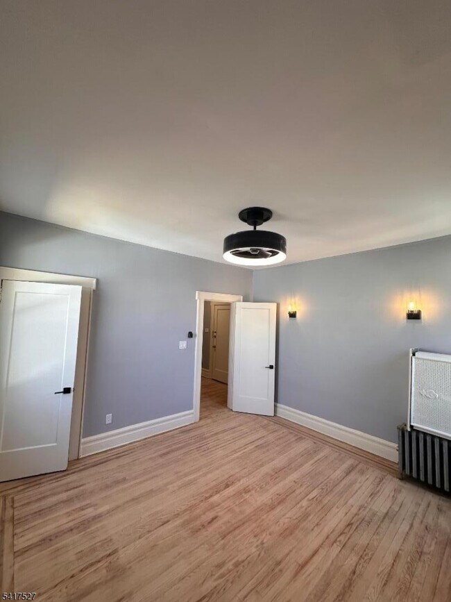 Photo - 83 Aldine St Unit 2R