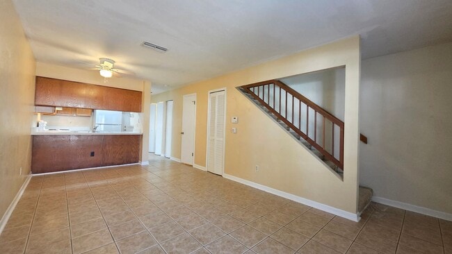 Photo - 2 bedroom, 1,5 bathroom townhouse in Mill Run