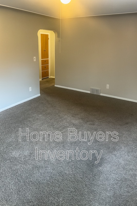 Photo - 2235 Ridgelawn Ave