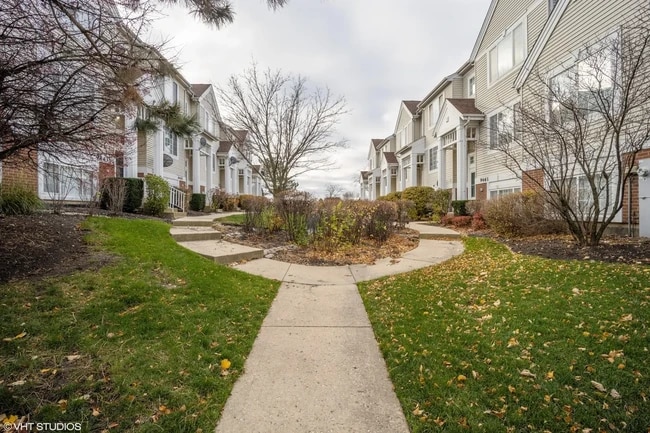 Photo - 9445 Harrison St