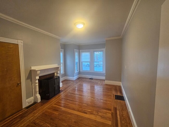 Photo - 208 Morrison Ave