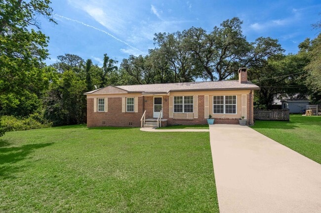 Photo - 253 Cowry Rd
