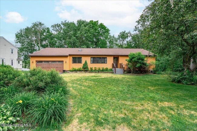 Photo - 17 Conver Dr