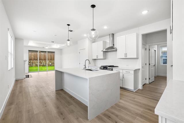 Photo - 619 Sagebrush Trl