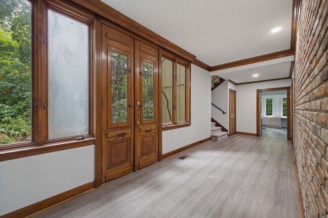 Photo - 5612 Stanford Ct