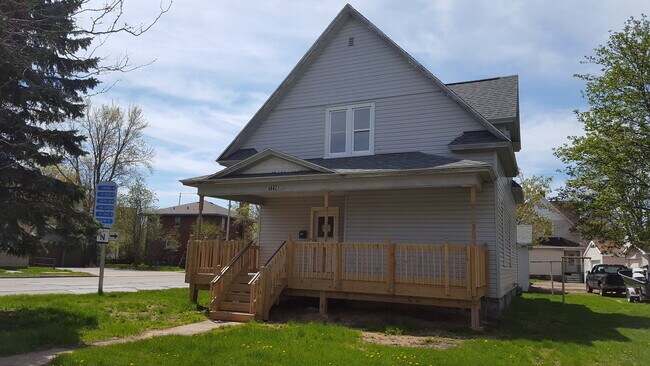 4 Bedroom Single Family Home Wausau! *** F... - 4 Bedroom Single Family Home Wausau! *** F...