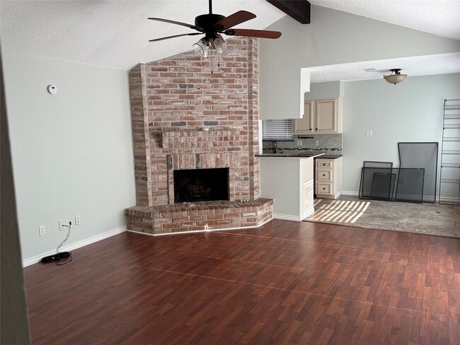 Photo - 18515 Sweetmeadow Dr