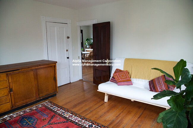 Photo - 25 Everett St Unit 3