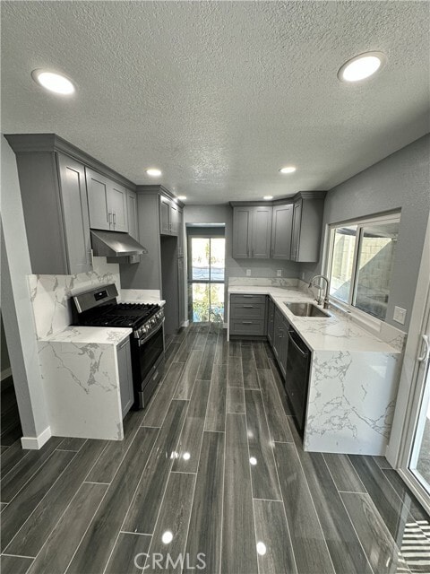 Photo - 1825 Skywood St