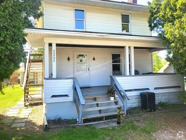 Building Photo - 2237 Brodhead Rd Unit 2 Rental