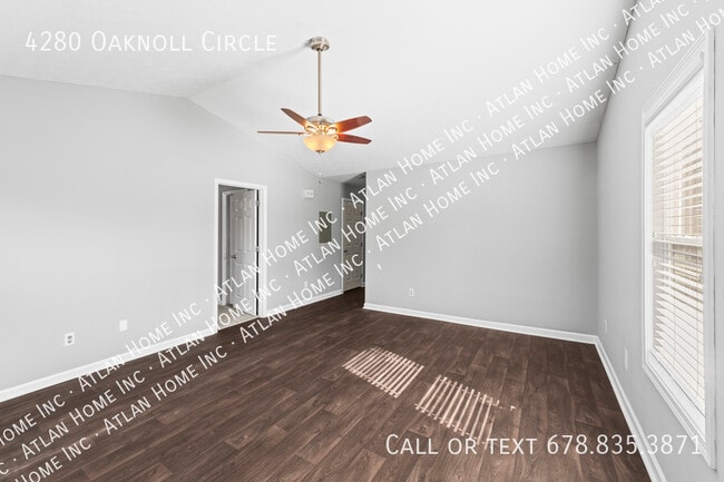 Photo - 4280 Oaknoll Cir