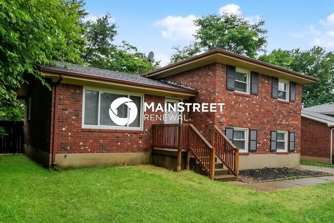 Photo - 3 Bedroom Pet-Friendly Home in Jeffersonville, IN with Main Street Renewal