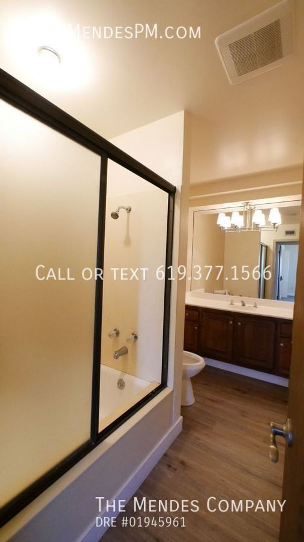 Building Photo - College Rental on 54th St. Unit 5024 54th St.