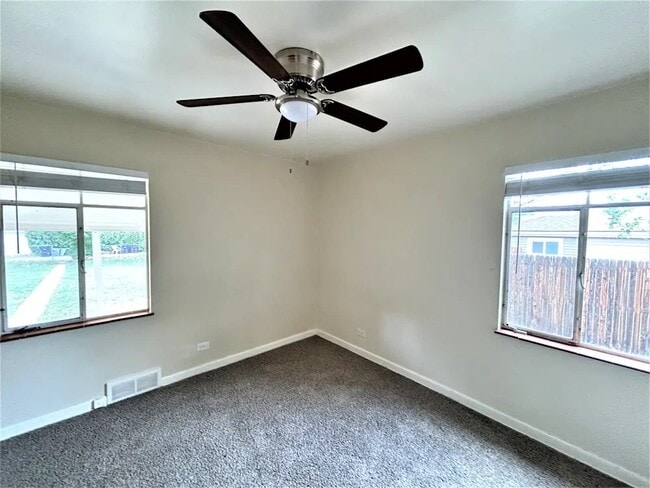 Photo - 1312 S Broadway