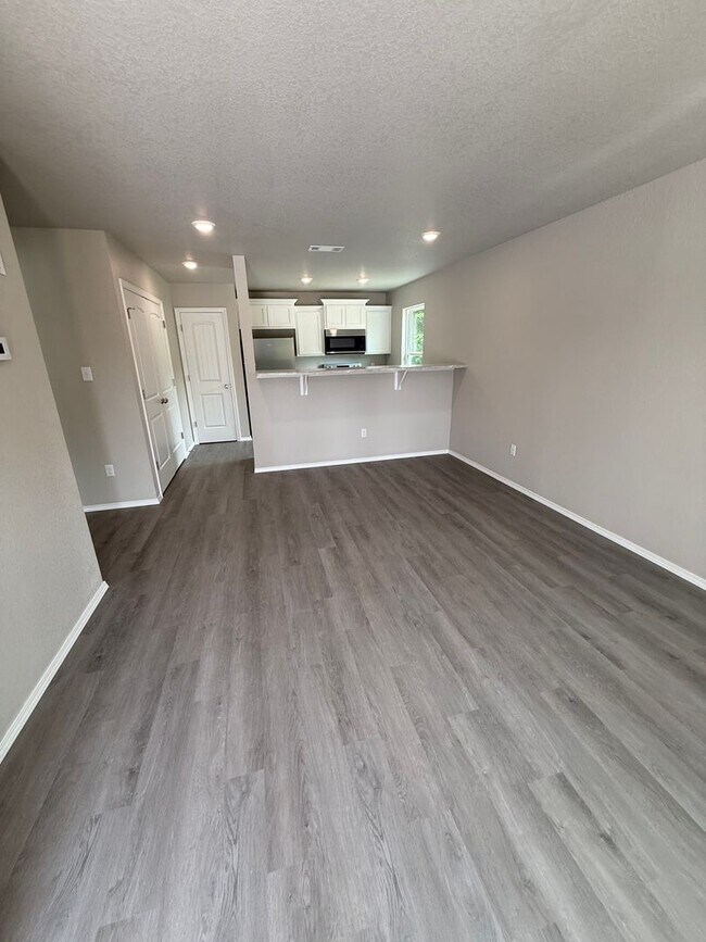 Photo - 1801 Wirsing Ave Unidad B