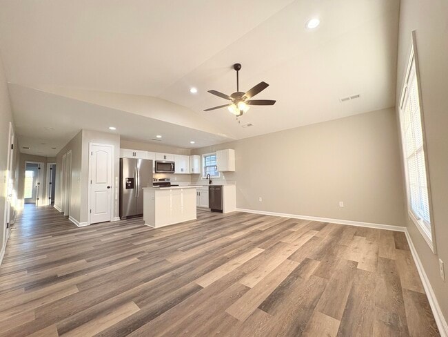 Photo - 7054 Caravan Dr