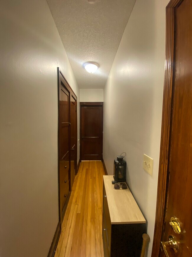 Hague Apartments