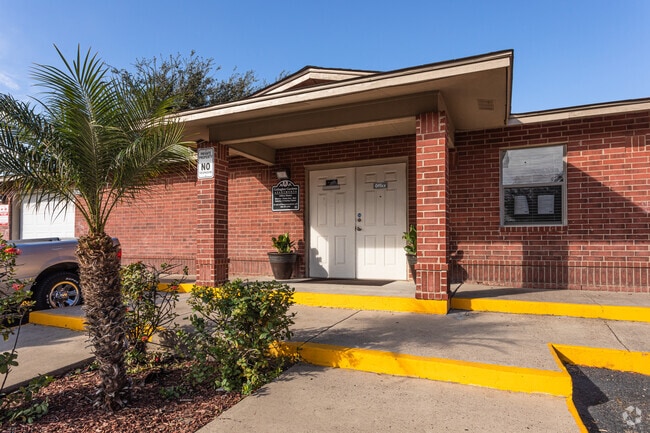 Leasing Office