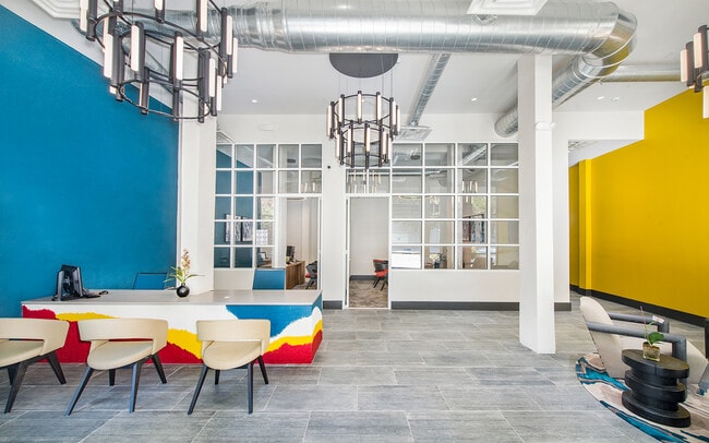 Leasing Center