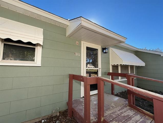 Photo - 1512 W Day St