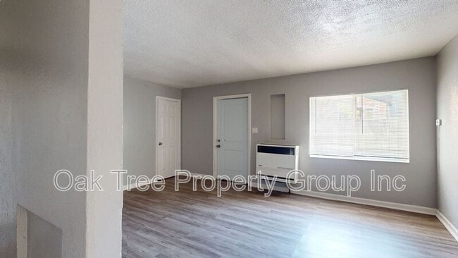 Photo - 6621 Bancroft Ave