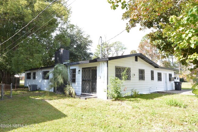 Photo - 6672 Kinlock Dr