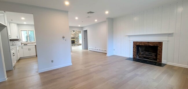 Photo - 76 Havemeyer Ln Casa