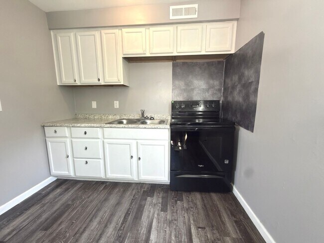 Photo - 3646 Northdale Pl Unit 4
