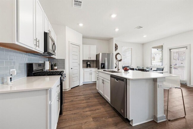 Photo - 201 Merrick Rd