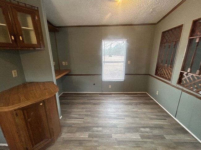 Photo - 201 Williams Cir