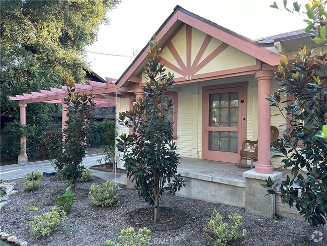Building Photo - 901 N Indian Hill Blvd Rental