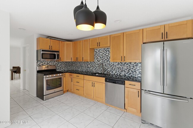 Photo - 44 Kingfisher Ct