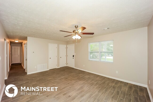 Photo - 2014 Radford Ct