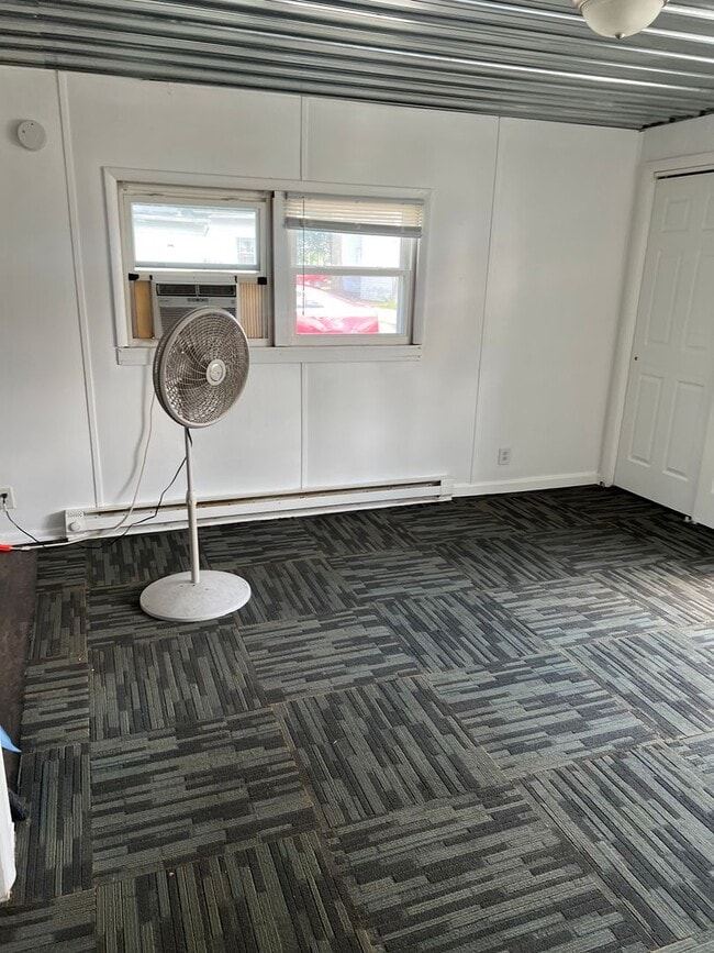 Photo - 311 1/2 South 10th Street Unidad 311 1/2 S. 10th Street- A