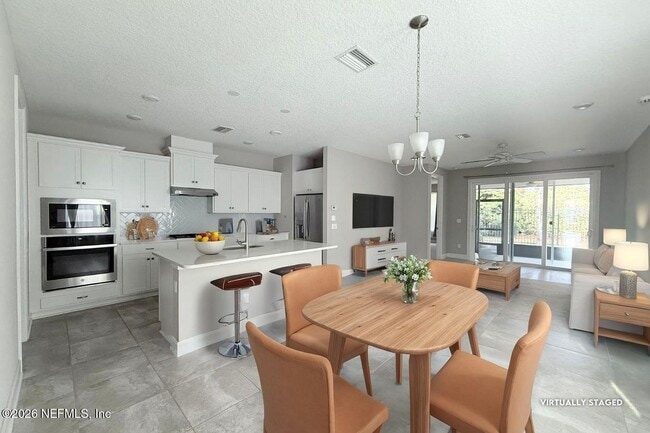 Photo - 192 Vista Lake Cir