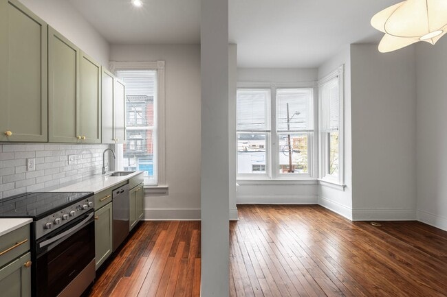 Building Photo - Urban Studio Unit 824-3A