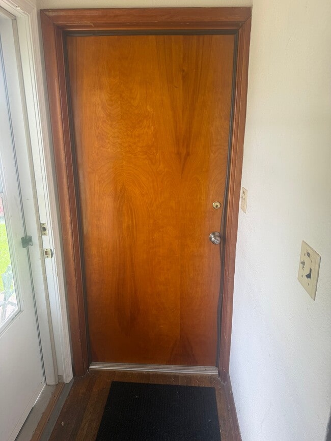 Photo - 3721 Watson Ave Unit Lower