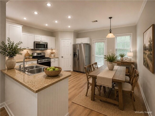 3152 Mill Springs Cir NE
