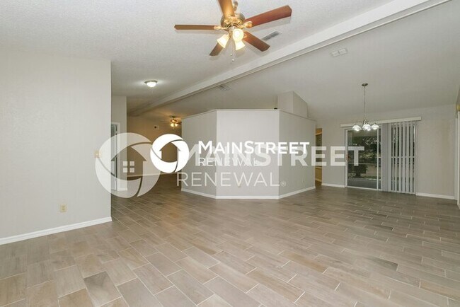 Photo - 3 Bedroom Pet-Friendly Home in Spring Hill...
