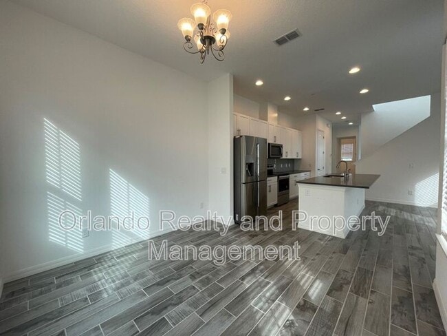 Photo - 191 Sun Palm Ln