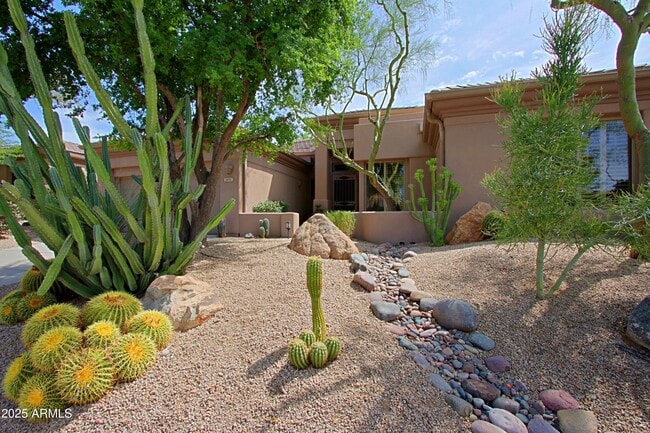 Building Photo - 6879 E Amber Sun Dr Rental