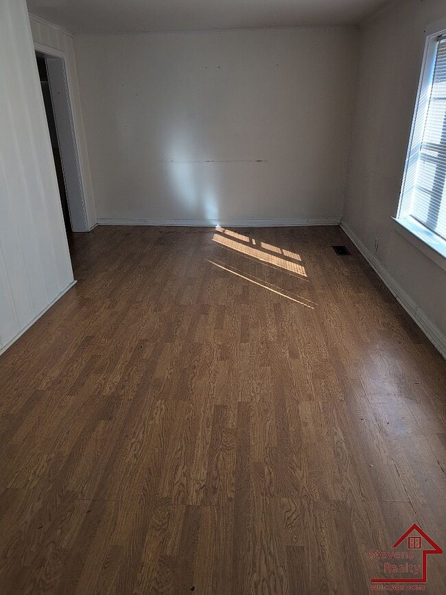 Photo - 317 Susong Dr