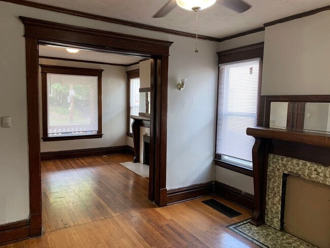 Photo - 293 E 14th Ave