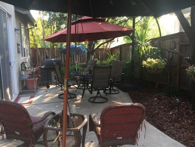 Photo - North Natomas- 3 Bed 2.5 bath 2 Car Corner home