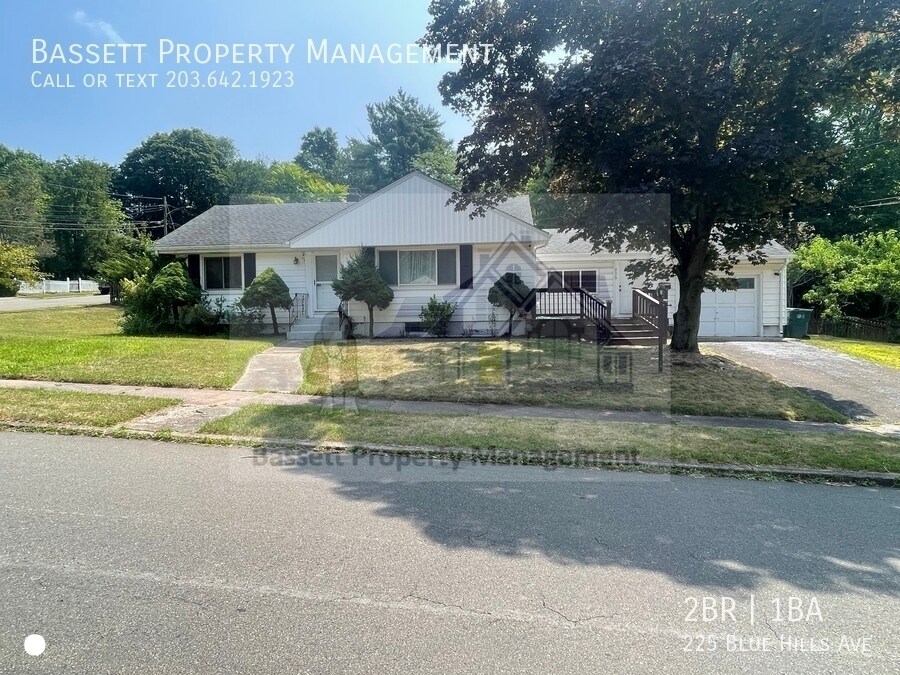 Photo - 225 Blue Hills Ave