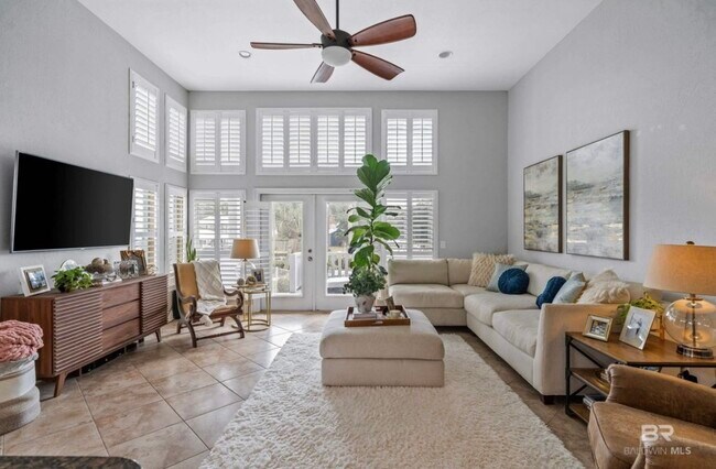 Photo - 26060 Marina Rd