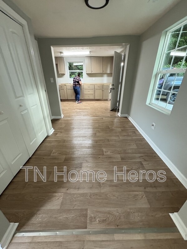Photo - 5247 McIntyre Rd