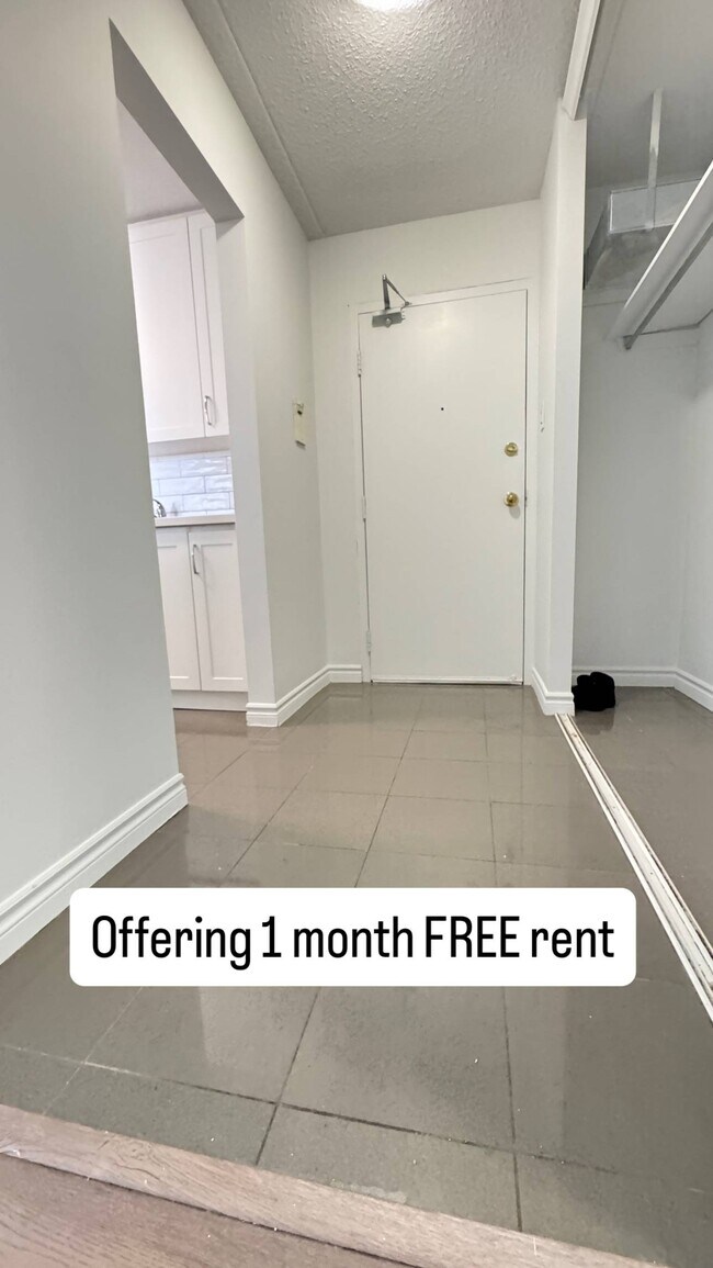 Building Photo - 204-56 Donald St Unit 204