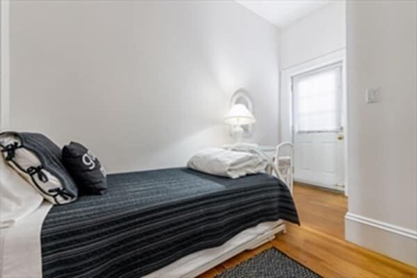 Photo - 1609 Tremont St Unit 1